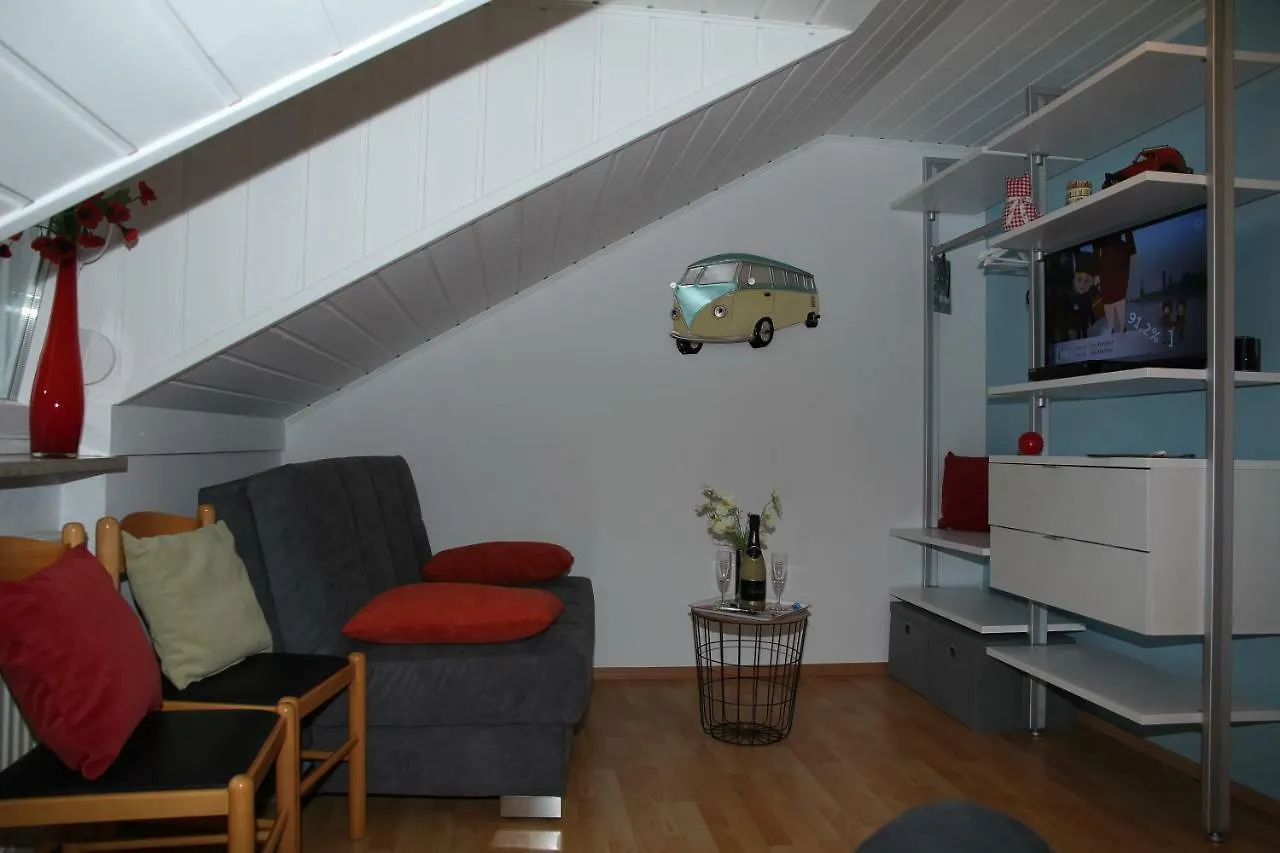 Semesterbostad Ferienhaus Adele Zandt